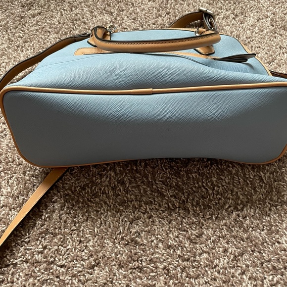 Handbag - Picture 4 of 4